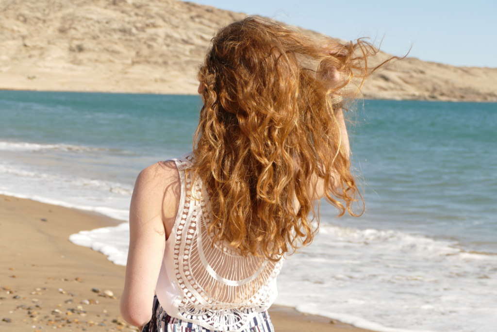 Stile da spiaggia a sera: come trasformare l'outfit in 5 mosse 9 Consulente di Armocromia e di immagine a Treviso 8